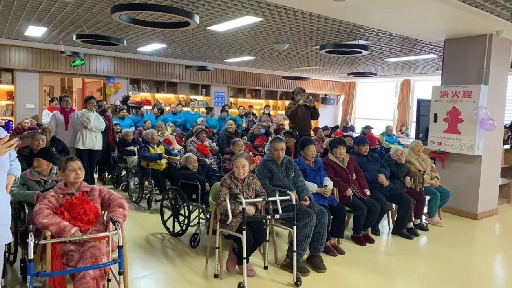 岁月安暖 情聚朝夕 |重庆新里程盛景医院老年养护中心举办新春联欢会